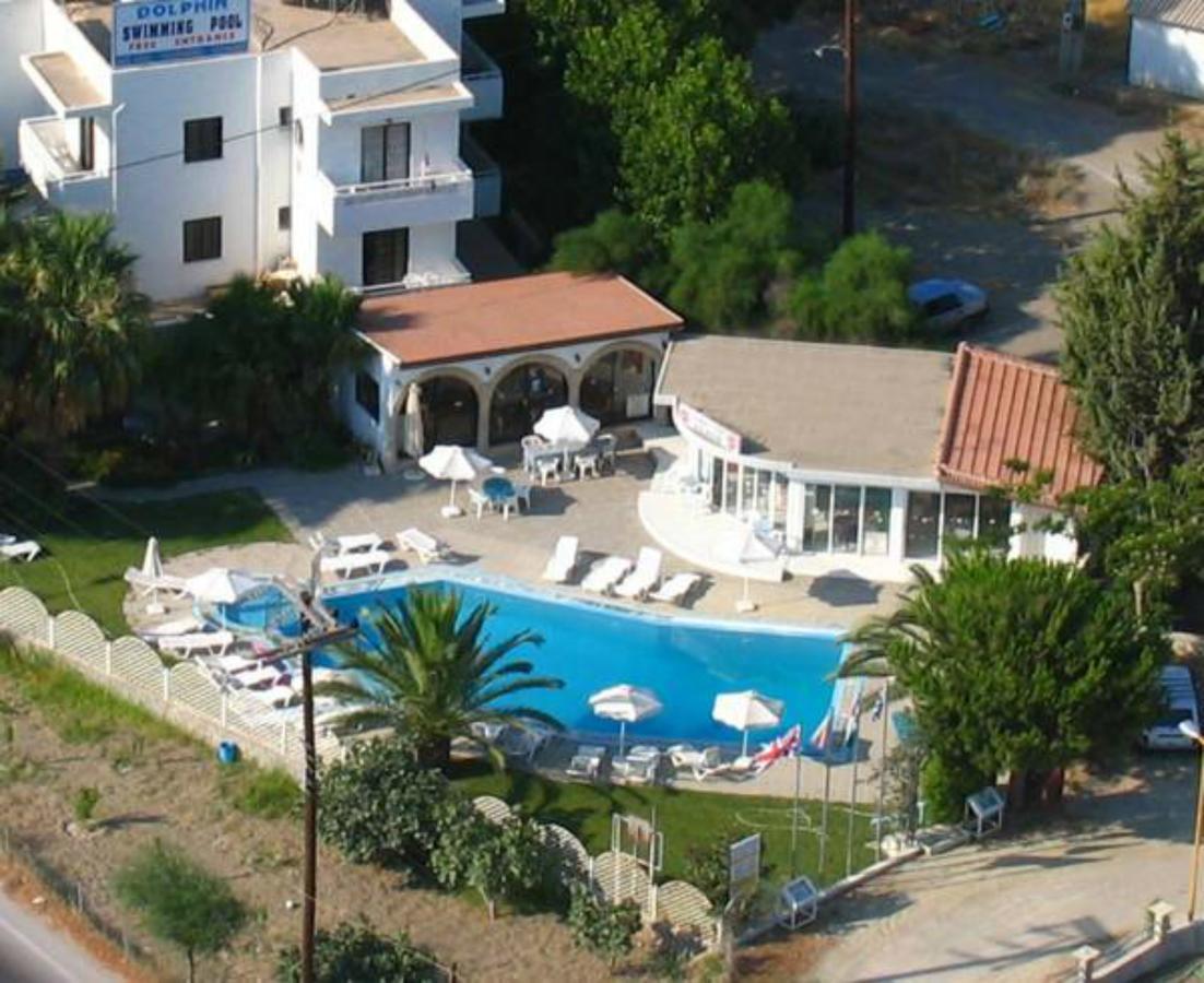 פליראקי Dolphin Apartments מראה חיצוני תמונה